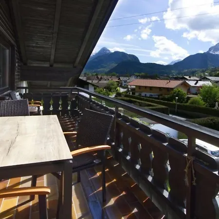 Wettersteinpanorama 米滕瓦尔德